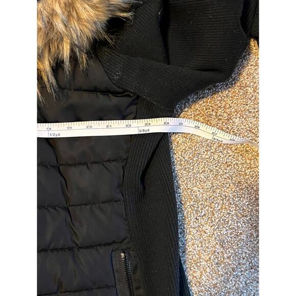 Calvin Klein Performance Women's Black Puffer Coat with Faux Fur Hood. Size 2X - Picture 6 of 8